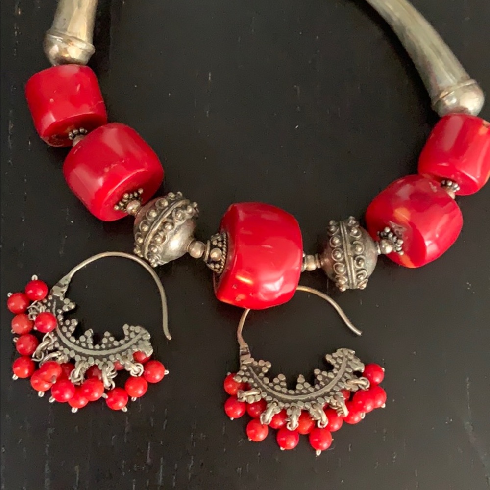 Gorgeous Carnelian SS necklace and earrings